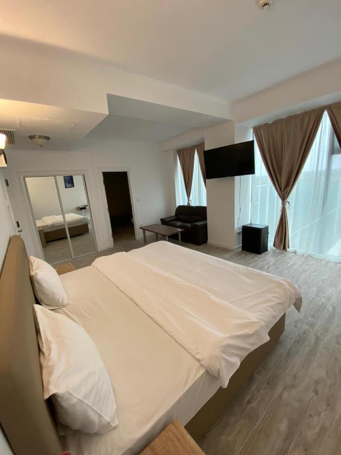Tincabesti Hotel Zimbru Snagov מראה חיצוני תמונה